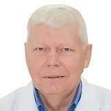 Врач Курилов Иннокентий Николаевич