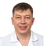 Врач Лапшин Виталий Иванович