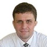 Врач Старков Денис Сергеевич