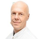 Врач Захаров Роман Владимирович
